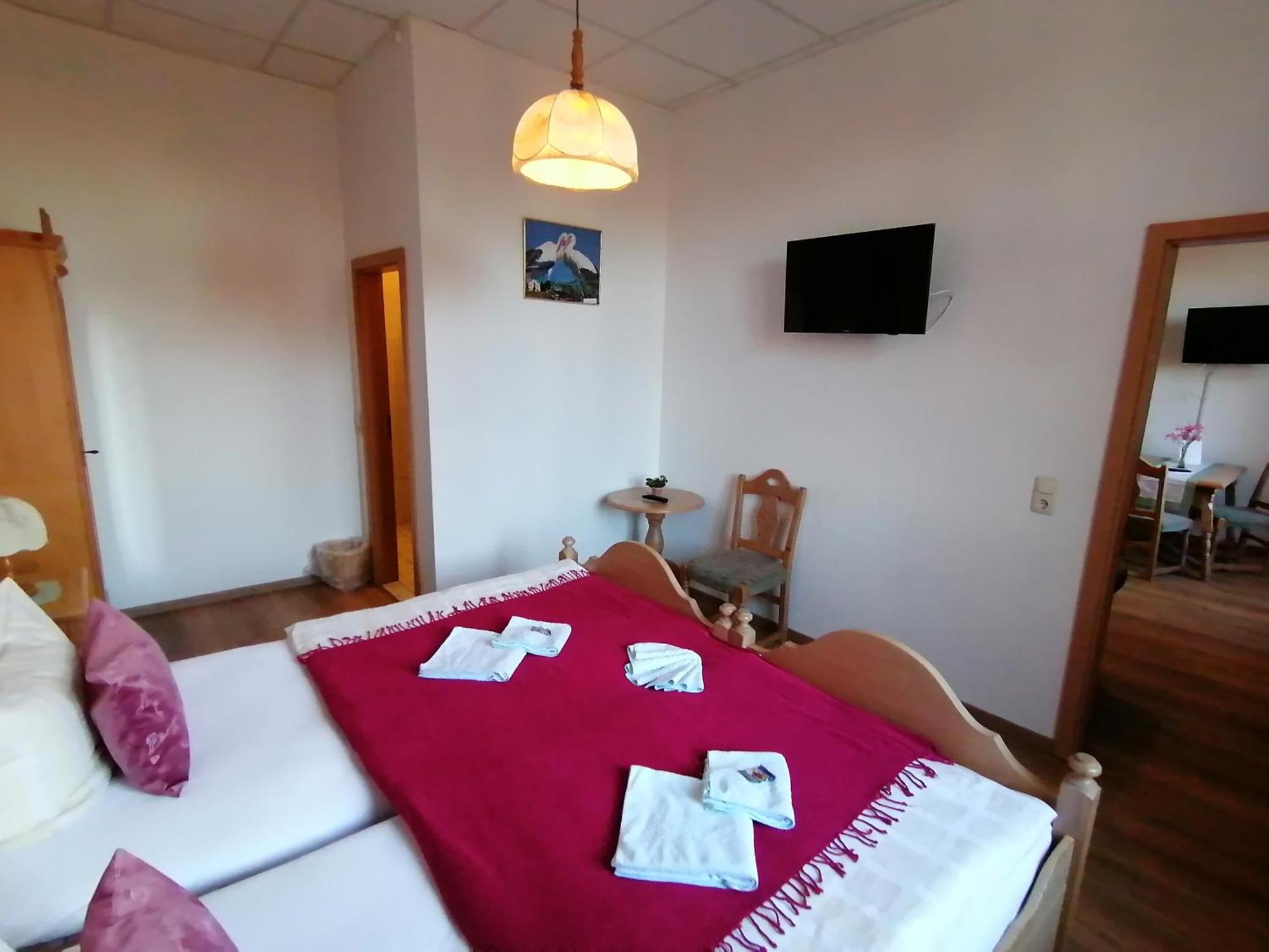 Landhotel Storchenkrug Rühstädt Екстериор снимка