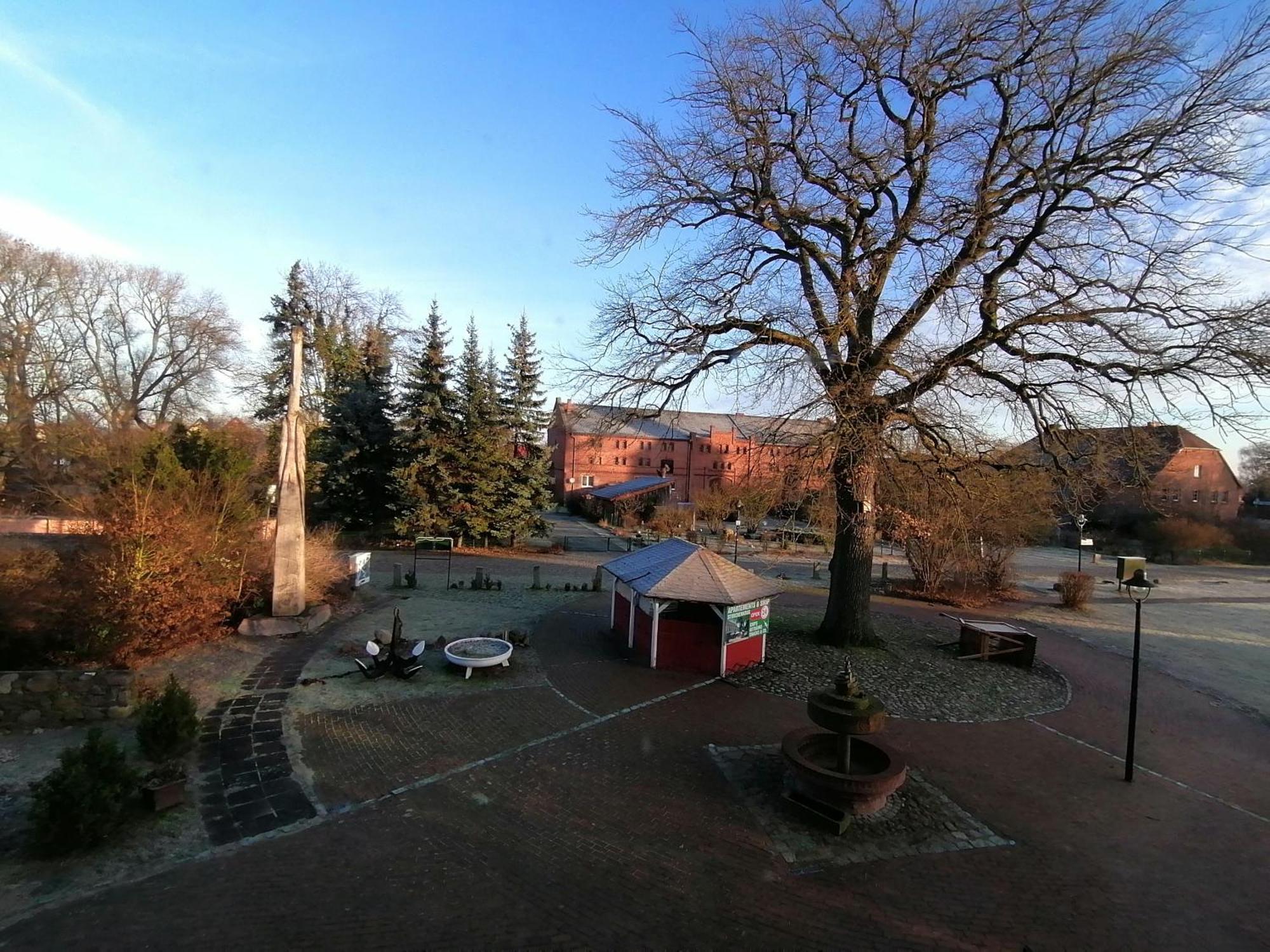 Landhotel Storchenkrug Rühstädt Екстериор снимка